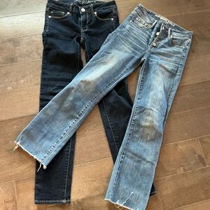 American Eagle Outfitters Women's Straight Leg Jeans in Black and Blue